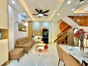 hẻm xe hơi - mai xuân thưởng - bình thạnh full nội thất - nhỉnh 7 đồng