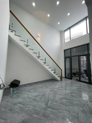 bán nhanh nhà hẻm phong châu sát kdt mỹ gia, vĩnh thái full tiện ích giá tốt chỉ 3 tỷ 480 tr