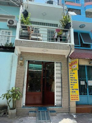 bán nhà hẻm xe hơi ông ích khiêm p14 q11 giá 4 tỷ980 ..2 lầu 3pn 2wc thông hẻm 100 bình thới