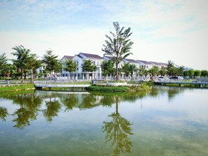 biệt thự cao cấp 1 bước chân là đến hà nội mà giá chỉ bằng chung cư