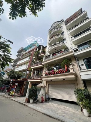 chính chủ gửi bán nhà mật hồ phương mai :70m2,8 tầng,mt:6m.giá:39.5tỷ.lh:0888999766