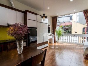 đẹp ko tỳ vết - bán nhà 50m2 x 5 tầng phố cự lộc - sổ đỏ đẹp thanh xuân 3 ngủ rộng cạnh royal city