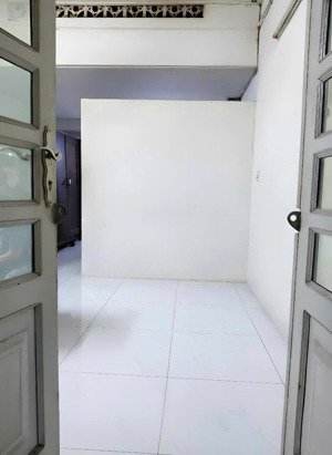 bán nhà phạm đình hổ q6 - 2 tầng, dtsd 56m2 công nhận đủ - nhỉnh 3 tỷ