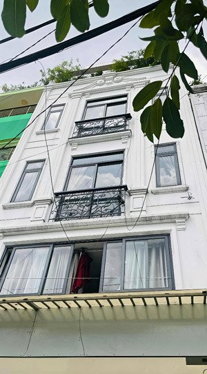 bán lô đất 1/xe tải đến ô tô ngủ nhà sát mt, nhà đất shr vuông đẹp, tiện xây mới siêu phẩm cao cấp