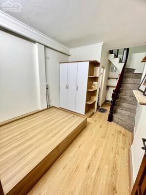 Bán nhà Tt Tầng (3+4) Tân Mai 110m2 sừ dụng 3 ngủ 2 vs thoáng sáng 4.6 tỷ