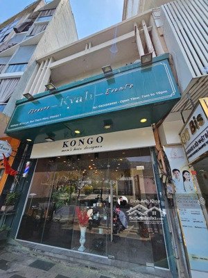 siêu vị trí,chủ cần bán nhà mặt tiền đường lê lai p.bến thành quận 1.dt:5,6x16m2 giá 49 tỷ.