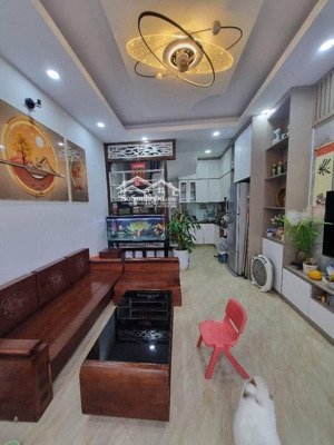 bán nhà bát khối - trung tâm long biên - gần aeon mall, cầu vĩnh tuy - ở ngay - 32.5m x5 tầng