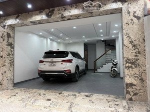 nhà đẹp đội cấn ba đình - 65 m -7 tầng - thang máy - gara - kd - tặng nội thất - sđcc nở hậu nhẹ