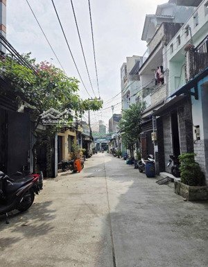 gấp bán nhà - bình tân - hẻm xe hơi thông - giáp tân phú - 60m2 - 2tầng - chỉ 5.4tỷ