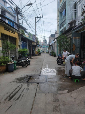 bán nhà - bình tân - hẻm xe hơi thông - giáp tân phú - 64m2 - 2tầng - chỉ 5.34t