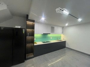 bán nhà đường hóa sơn 6. gần sông. vị trí đẹp, sạch yên tĩnh. gần đường thăng long.giá chỉ 10,3 tỷ.