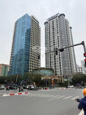 chính chủ nhờ bán căn hộ cao cấp toà md complex tower mỹ đình, 3ngủ, 2vs, 10.6tỷ, tặng full nội