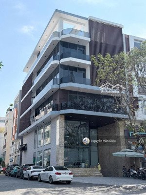 siêu vị trí ! căn góc 2 mặt tiền đặng thùy trâm - dt 15x26m -hầm 7 tầng- hđt 220tr/th - giá 56 tỷ