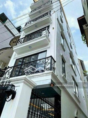 bán nhà 5 tầng đẹp, đầy đủ nội thất ở ngay trước tết, khu vực hoàng quốc việt, nghĩa đô, cầu giấy