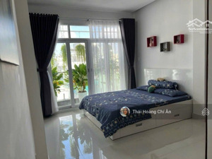 nhà 5 tầng hai mặt tiền hồ bá kiện q10 giá chỉ nhỉnh 8 tỷ