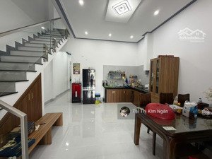 nhà bảo lộc trung tâm phường 2 - đường huỳnh thúc kháng nhà mới xây kiên cố 3 phòng ngủ đường oto