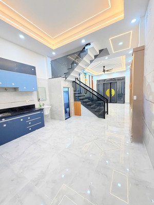 nhà mới tặng full nội thất (4.4x16) xe hơi đỗ cửa - 5 tầng - chỉ có 6.15 tỷ - gần aeon tân phú