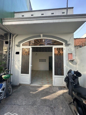 bán nhà nguyễn suý ngay tân hương- hẻm 6m, xe hơi vào nhà -44m - 4x11m -1 trệt 1 lầu - 2pn - 4.5 tỷ