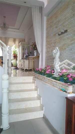 bình tân giáp tân phú -nhà 3 tầng đường 8m xe tải tránh sát mt liên khu 4-5