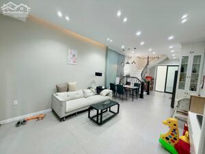 Bán Nhà 4 Tầng Thiết kế Tân Cổ Châu Âu Miếu Hai Xã Dư Hàng Kênh Lê Chân Hải Phòn, giá 3.85 tỷ.