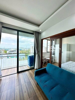 cho thuê căn 1pn ban công open view thoáng đẹp,thiết kế sophisticated mang đến trải nghiệm tốt nhất