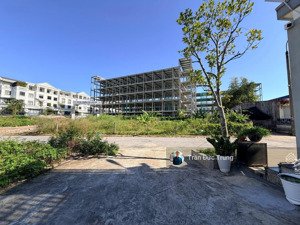 100m2 đông nam ở khu 4 vĩnh niệm nhìn thẳng vào vin marina