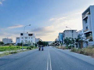 bán đất sổ đỏ cá nhân cát lái, dt 8x20m, vị trí liền sát đại học umt, giá chỉ 65 triệu/m²