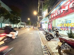 bán nhà mặt tiền kd đỉnh khu đệ nhất khách sạn - 35mx10m x 2 tầng - 8t