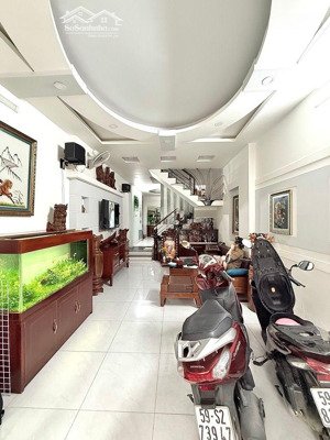 bán nhà hẻm xe hơi trục hoàng hoa thám, bình thanh