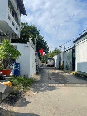 chỉ 57 triệu/m2 - đất - hẻm xe tải - 212.8m ngang hiếm 10m vuông vức - ds 160 - tăng nhơn phú a