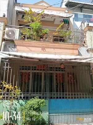 nhà cần bán g.ấ.p đường hl2 bình trị đông a bình tân diện tích: 4.5 x 16m nở hậu phong t