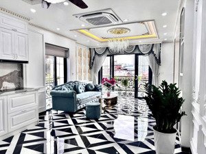 bán nhà kinh doanh, mặt phố yên lạc 51m, 7 tầng, mt 4.8m, giá 28 tỷ.