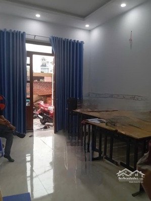 nhà 3 tầng btct. hxh 6m phường phú hữu q9. 5.4 tỷ tl