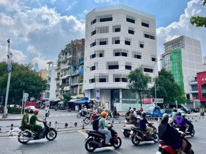 bán gấp building mt ngay trần hưng đạo ,quận 1- 199m2 (8x26) hầm 7 tầng thuê 280 tr gía bán 115 tỷ