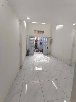 bán nhà riêng 40m2, 6,6 tỷ tại âu dương lân, p4, q8, hcm