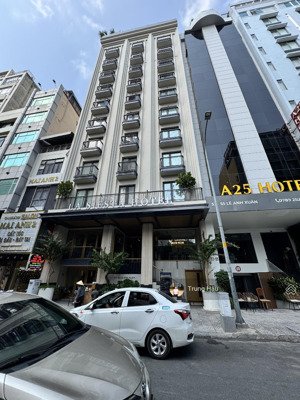 dòng tiền khủng 12 tỷ/năm - bán khách sạn 3 sao - hầm - 11 tầng - mt bùi thị xuân quận 1 - 130 tỷ