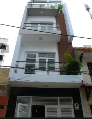 bán nhà-dt70m2-3tầng-3p-ôtô đậu cửa-hòn sện-vĩnh hoà-nha trang-chỉ 4ty5