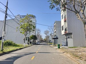 cần bán gấp thủy sơn 5 trục thông chính đường 7.5m dt 125m giá 9.2 tỷ có tl lh 