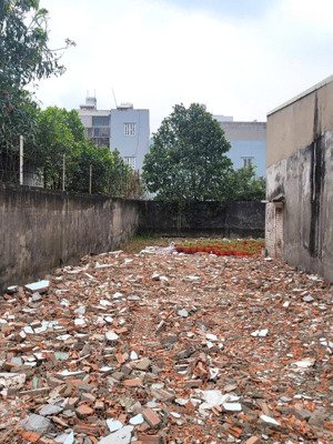 bán đất tại đường 822, phú hữu, quận 9, 5 tỷ, 92.5m2 giá cực tốt