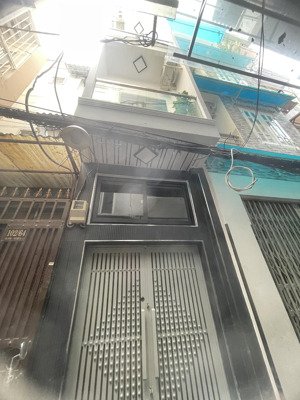 nhà đẹp hiếm q.1 - trần hưng đạo - dtsd 100m2 - 6 tầng - xách vali vào ăn tết ngay - chỉ 4.5 tỷ