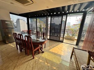 siêu phẩm giang văn minh 8 tầng có hầm, full công năng, ô tô tránh vỉa hè lõi thủ đô 103m2 chỉ 61tỷ