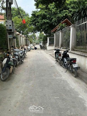 bán lô đất đẹp - giá tốt - vị trí đẹp tại vân nam, sát đan phượng - gần trung tâm chợ bãi