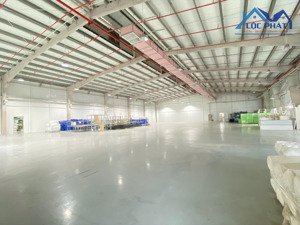 cho thuê nhà xưởng 1350m2 giá chỉ 140 triệu. trong kcn trảng bom-đồng nai : 