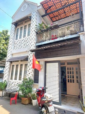 bán nhà 2 tầng linh xuân, thủ đức hẻm ô tô 4.7 tỷ
