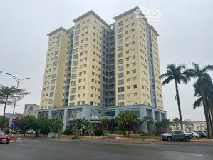 chính chủ bán căn chung cư 100 m2, sổ đỏ, khu đô thị việt hưng, long biên, hà nội, giá 5,5 tỉ