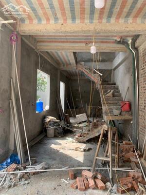 BÁN NHÀ LÔ GÓC 4 TẦNG – Ô TÔ VÀO NHÀ – ĐAN PHƯỢNG – GẦN QL32 – GẦN VÀNH ĐAI 4 – 48M2 -NHỈNH 5 TỶ