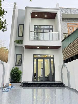 HOT ! Chủ Bán Căn Nhà Mặt Tiền 1 Sẹc Quốc Lộ 51