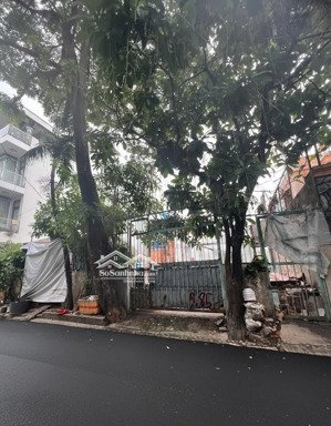 siêu phẩm ngang 8 xây chdv nguyễn lộ trạch. 15 tỷ (8x20 cn 155m2)