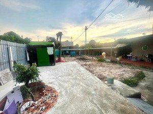 1516m2 - sẵn nhà vườn - ô tô tận cửa ngay trung tâm hóc môn chỉ 6tỷ990tr