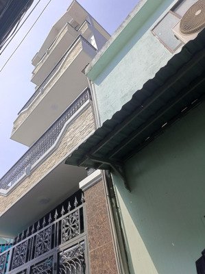 bán nhà quận 8 - nhà 4 tầng lung linh như biệt thự - sát aeon cao lỗ - chỉ 7 tỷ
